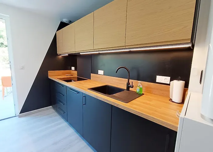 L'isard, T3, Wifi, Terrasse, 6 Personnes Bagnères-de-Luchon