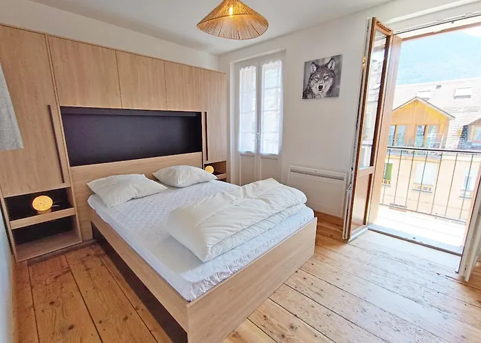 Apartamento L'isard, T3, Wifi, Terrasse, 6 Personnes Bagnères-de-Luchon